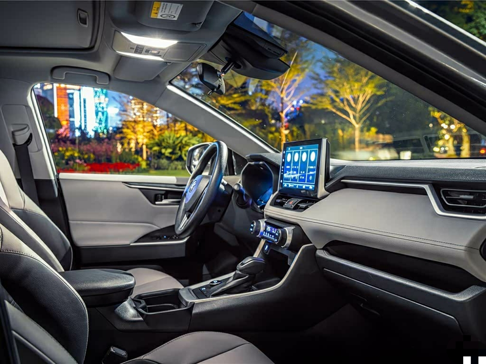 Toyota Wildlander (RAV4) 2.0L FWD Urban Edition SUV Petrol/Gas Fuel Light Interior Rear Camera Naturally Aspirated Engine FWD