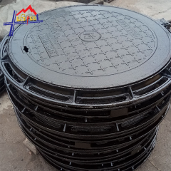 Cast iron manhole cover