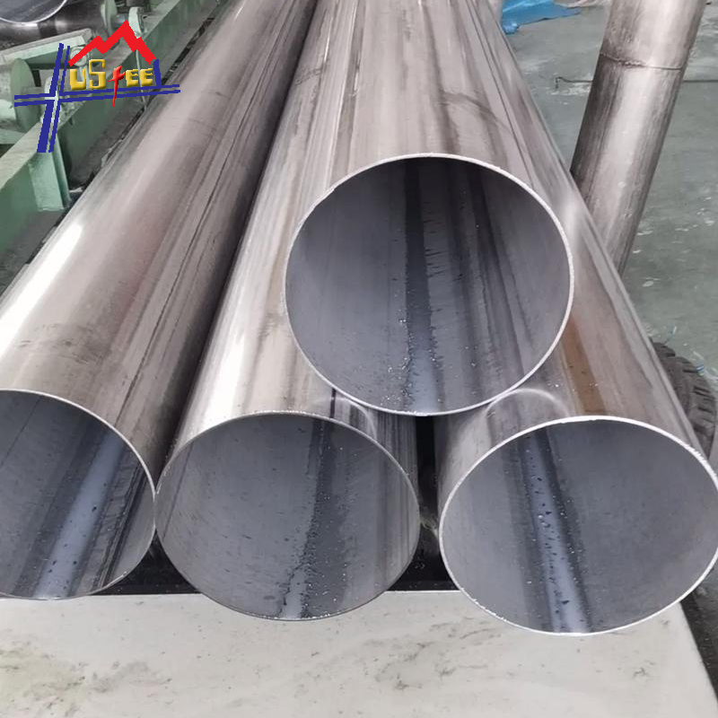 Welded steel pipe