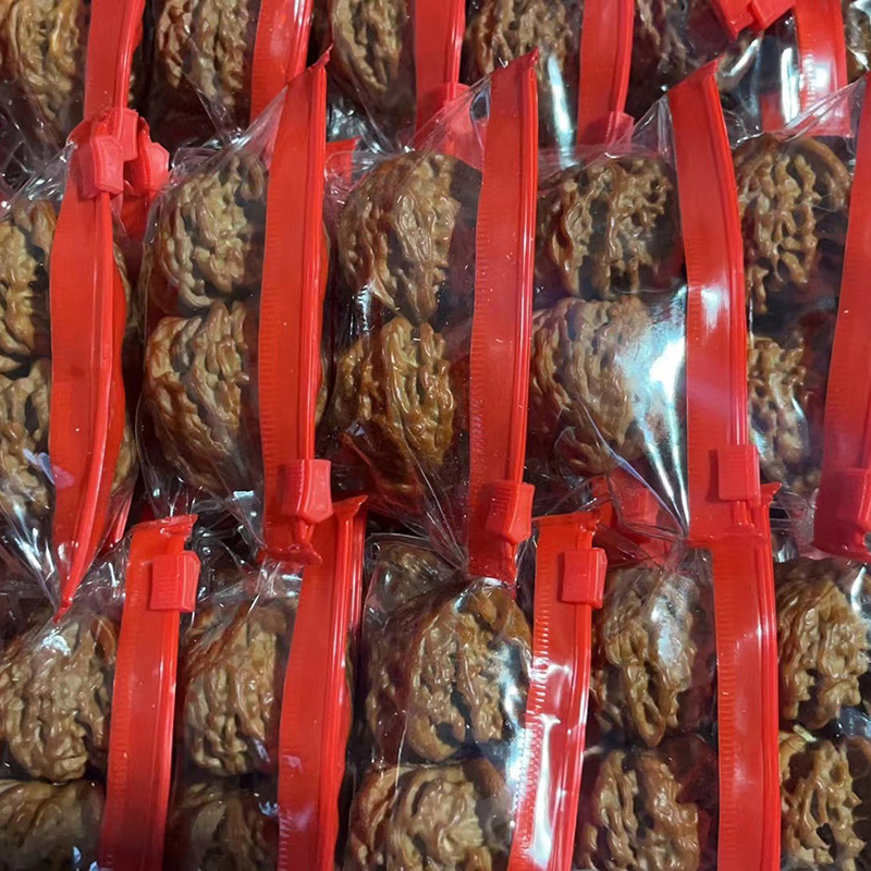 Wenwan walnut Panshan Gongzi hat currency pair original color machine brush stall live broadcast welfare hand-held pieces direct from the place of origin