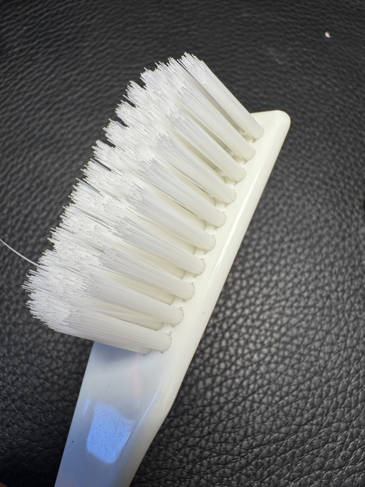 Chinese intangible cultural heritage-themed wooden nut brushes