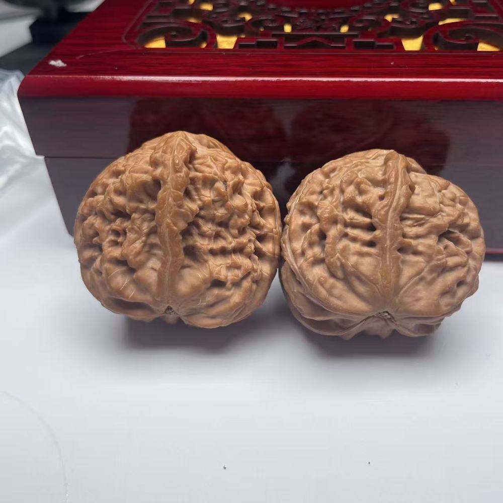Rare White Lion Triple Ridge Half Arm, Premium Matched, Wenwan Walnut, High-end Collection Treasure | Oriental Handmade