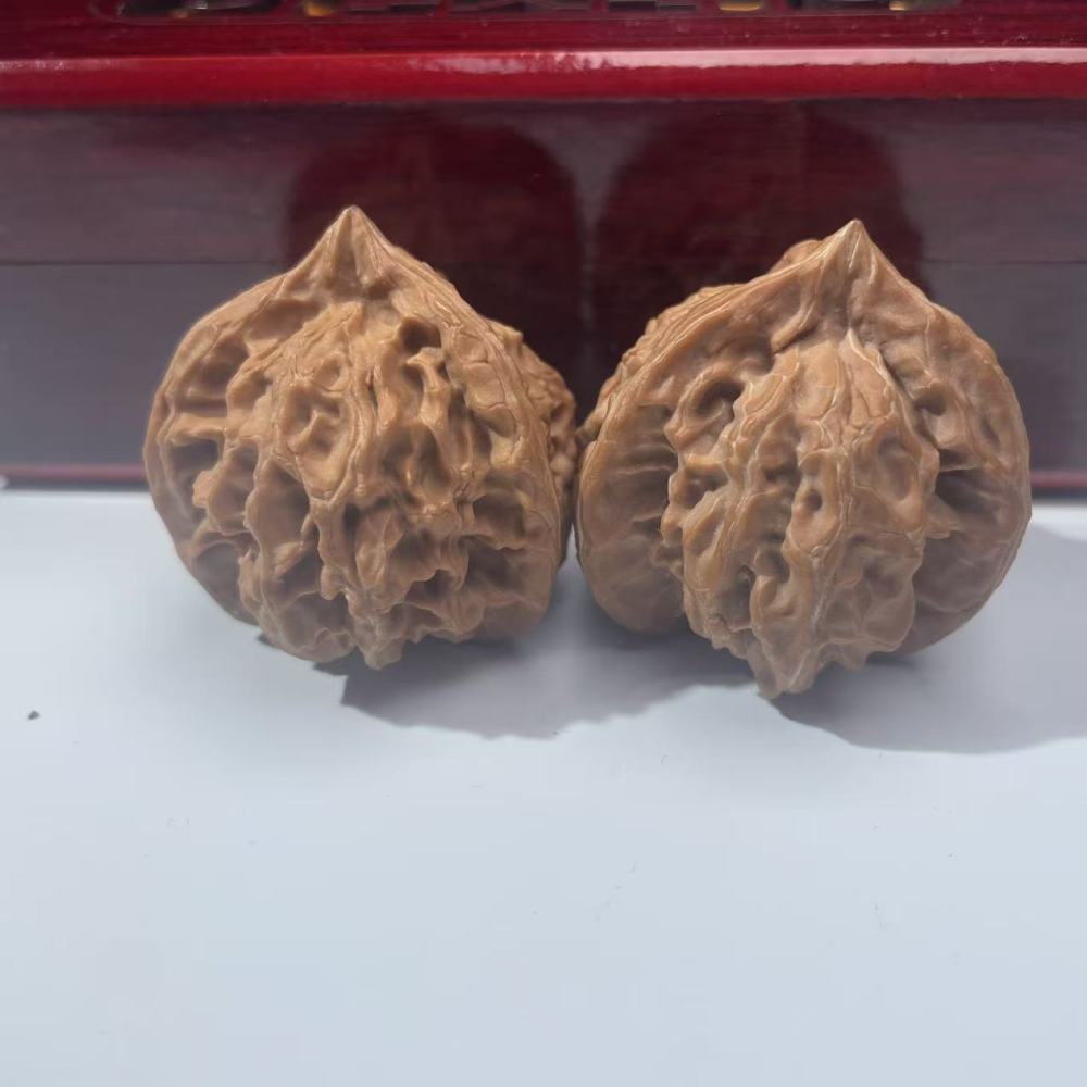 Panshan Three Ridges Wenwan Walnuts Rare Collection Hand Play Balls Premium Three Ridges Wenwan Walnuts for Fingertip Exercise & Health Care Rare Panshan Three Ridges Walnuts Luxury Gift  Collection Grade Natural Three Ridges Wenwan Walnuts Hand Play Bal