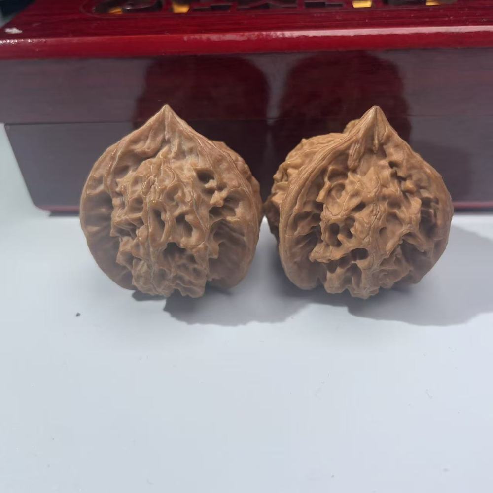 Panshan Three Ridges Wenwan Walnuts Rare Collection Hand Play Balls Premium Three Ridges Wenwan Walnuts for Fingertip Exercise & Health Care Rare Panshan Three Ridges Walnuts Luxury Gift  Collection Grade Natural Three Ridges Wenwan Walnuts Hand Play Bal