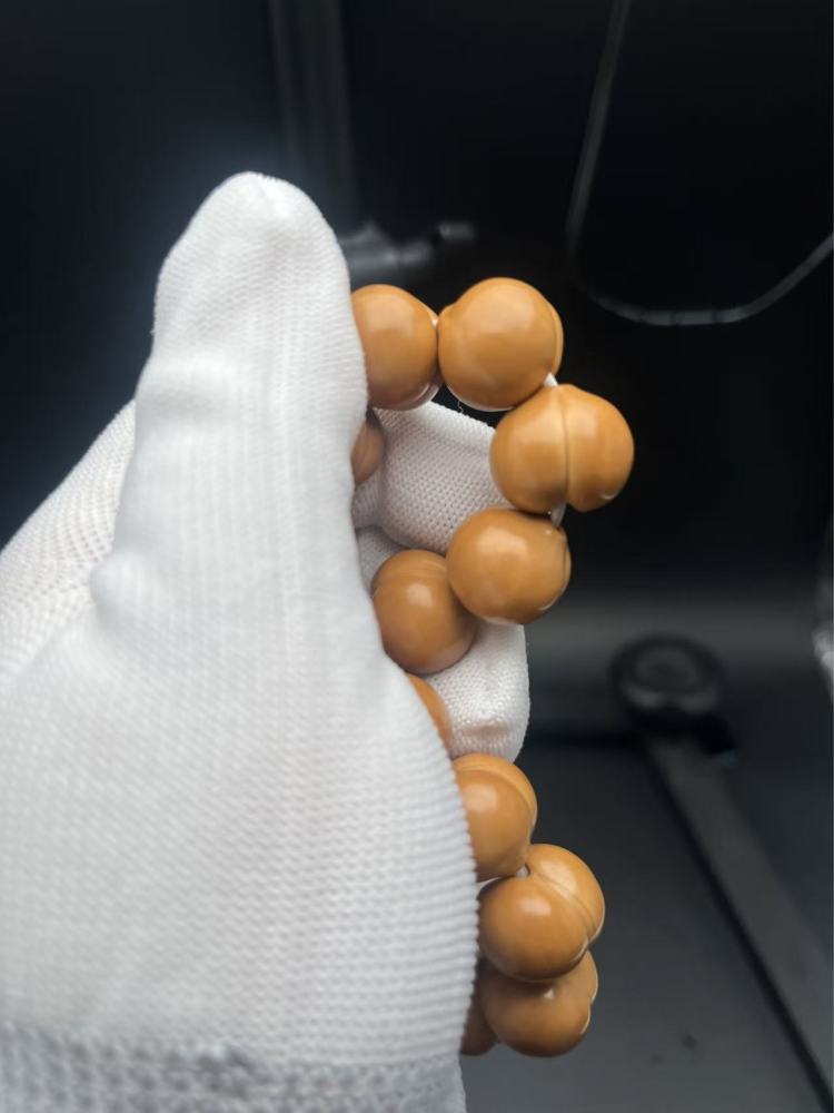 Natural Peach Pit Bracelet, Handmade Cultural Plaything, Collectible Beaded Bracelet for Men Women, Wearable & Playable, Will Turn Red After Long-Term Play