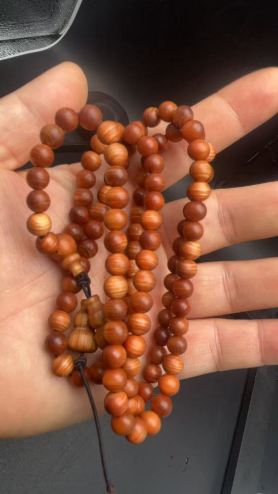 Handmade Natural Arborvitae Neck Chain | Aromatic Wooden Wenwan Necklace, Collectible & Playable, Patina-Forming, Perfect for Wenwan Enthusiasts