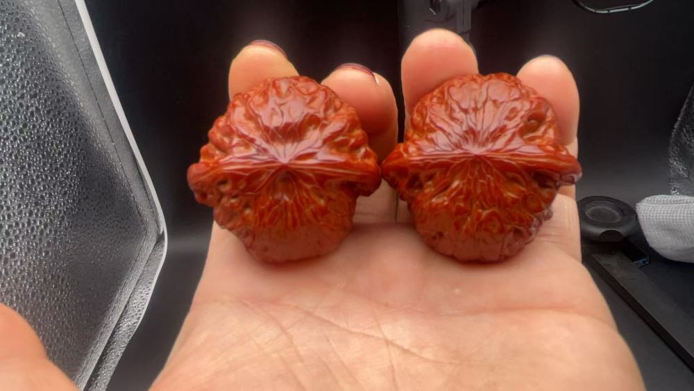 10-Year Hand-Played Zhuchui Meimei Wenwan Walnut | Natural Mature Walnut, Deep Red Patina, High Collectible Value, Handcrafted for Wenwan Enthusiasts