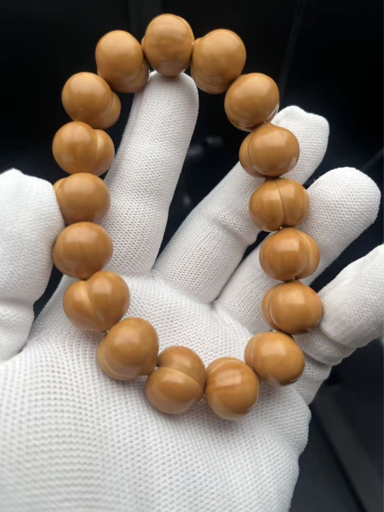 Natural Peach Pit Bracelet, Handmade Cultural Plaything, Collectible Beaded Bracelet for Men Women, Wearable & Playable, Will Turn Red After Long-Term Play