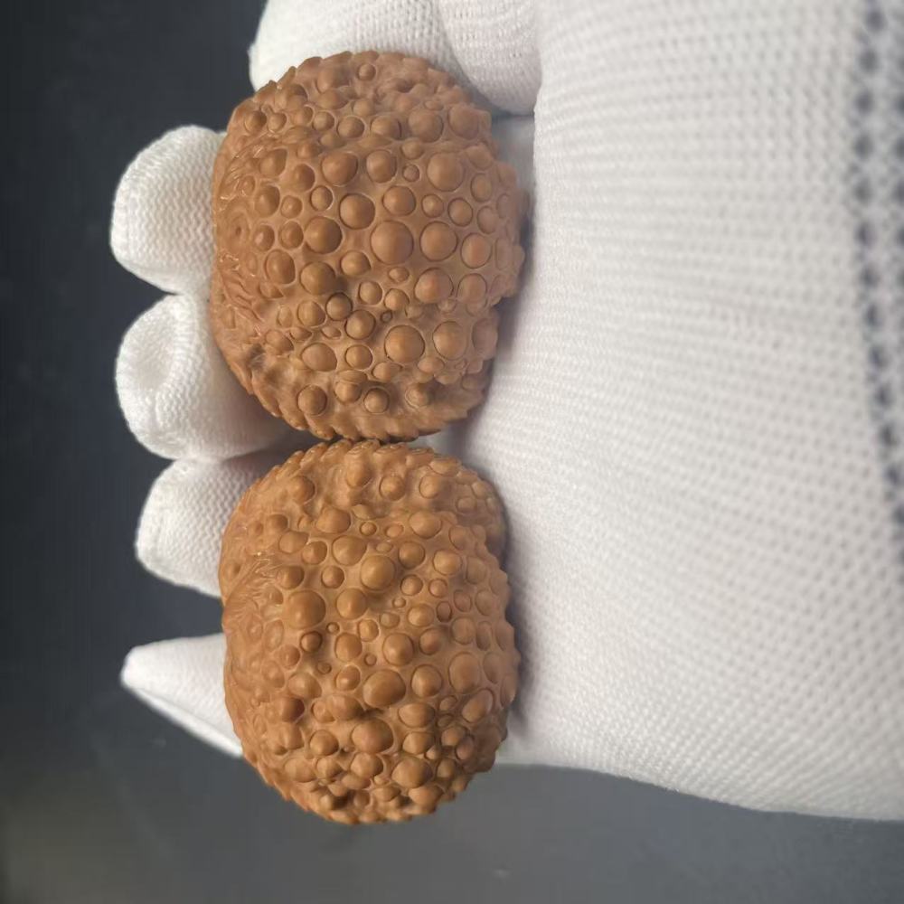 Hand-Carved Lucky Golden Toad Wenwan Walnut | Collectible Grade Hand-Matched Pair | Natural Old Tree Material | High Patina Potential & Wealth Blessing