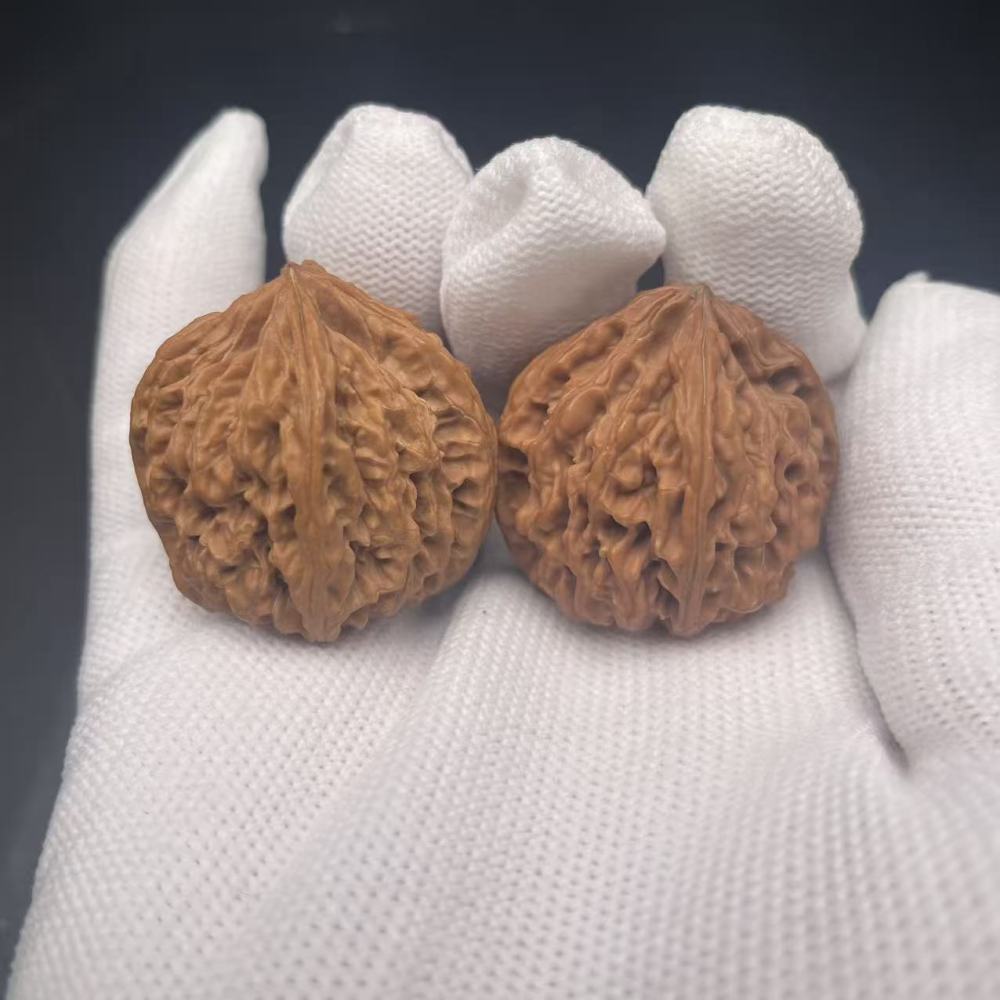 Premium Apple Four-Edged Wenwan Walnut | Collectible Grade Hand-Matched Pair | Natural Old Tree Walnut | High Patina Potential & Market Value | Lucky Collectible