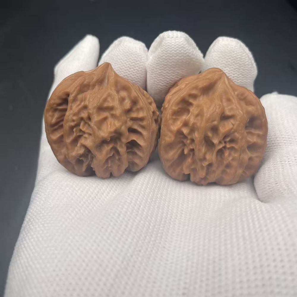 Premium Cao Dalong 3-Ridged Walnut Hand Pieces - Rare Collectible Wenwan Walnuts for Meditation & Collection