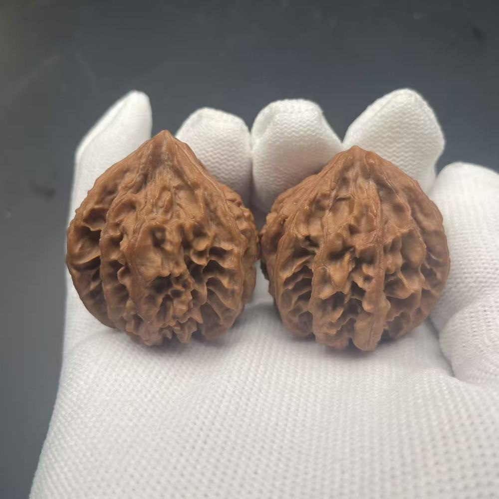 Premium Qinling 3-Ridged Wenwan Walnuts - Rare Wild Collectible Hand Pieces for Meditation & Investment