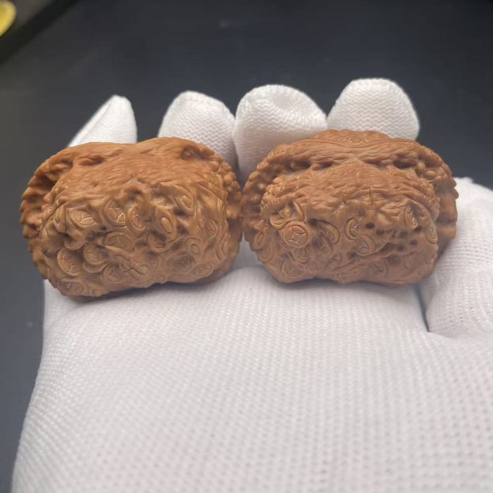 Hand-Carved Lucky Golden Toad Wenwan Walnut | Collectible Grade Hand-Matched Pair | Natural Old Tree Material | High Patina Potential & Wealth Blessing