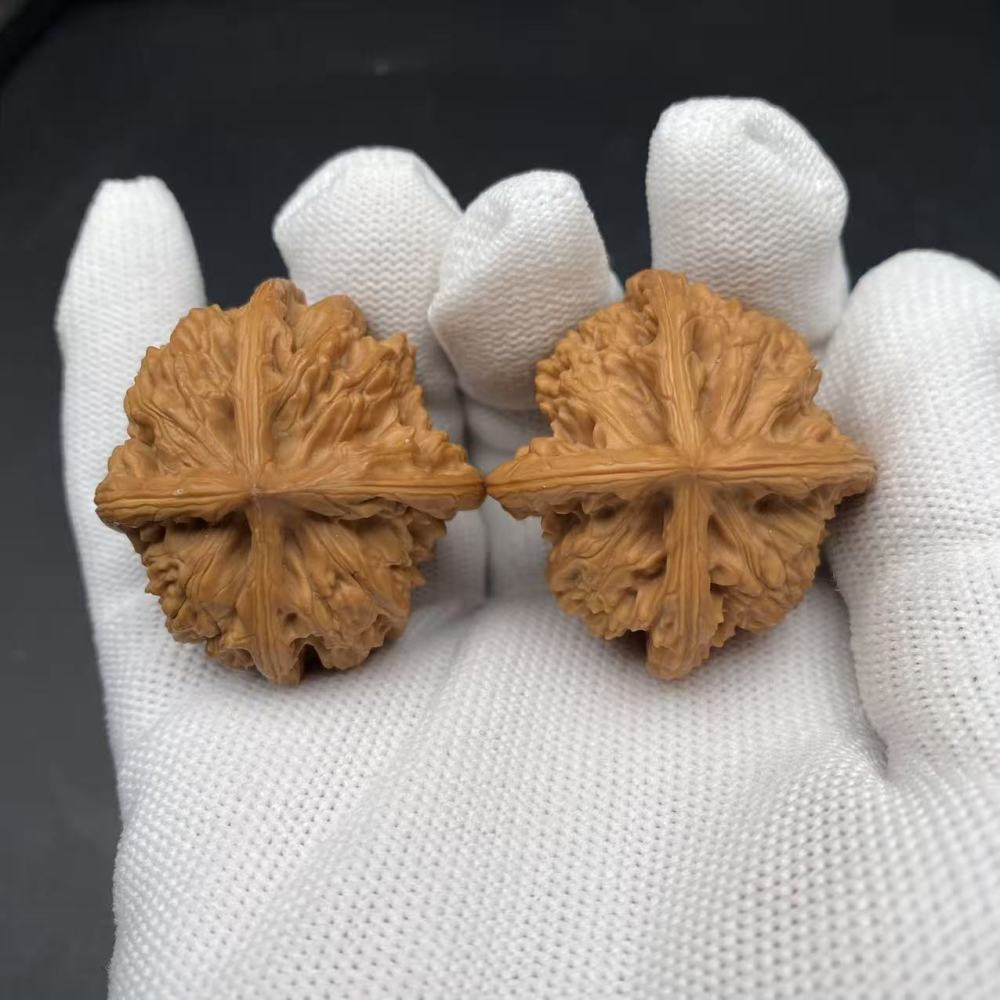 Natural Four-Edged Wenwan Walnuts from Xiayunling | Collectible Matching Pair | Handheld Decompression Fidget Toy | Rare Handicraf
