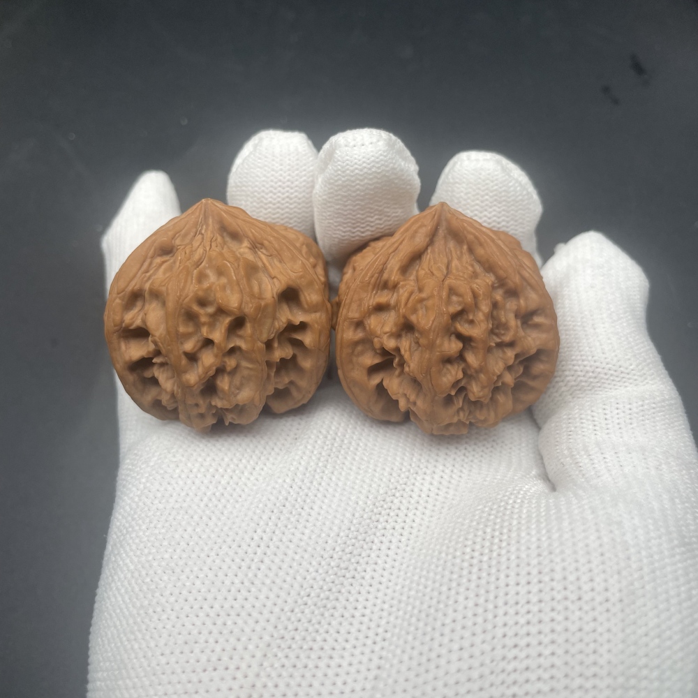 Natural Qinmen Three-Ridge Walnuts - Premium Handheld Wenwan Walnuts for Stress Relief, Hand Health & Collectible Investment
