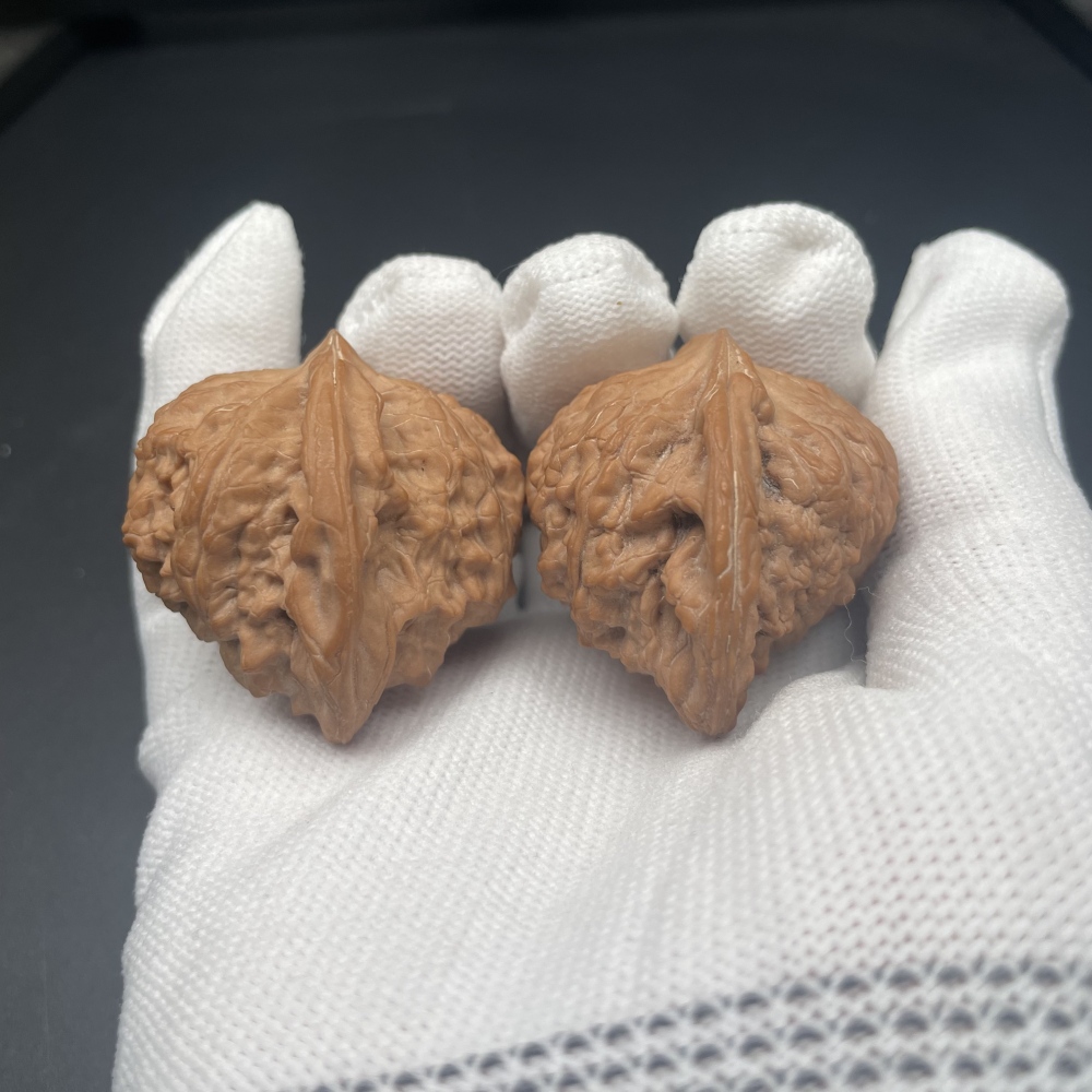 Chinese Walnut Wenwan - Handmade Rare Finds, Stress Relief Fidget Toys for Hand Health & Collection