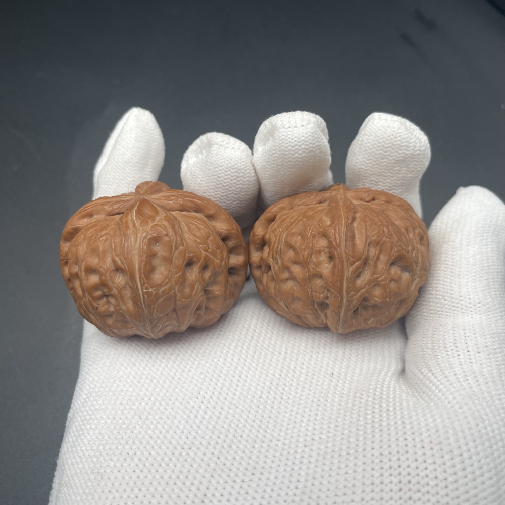 Pinggu Yuanbao Four-Ridges Wenwan Walnuts | Rare Natural Wild Collectibles | Hand Exercise & Stress Relief Ornament | Auspicious Oriental Elegance