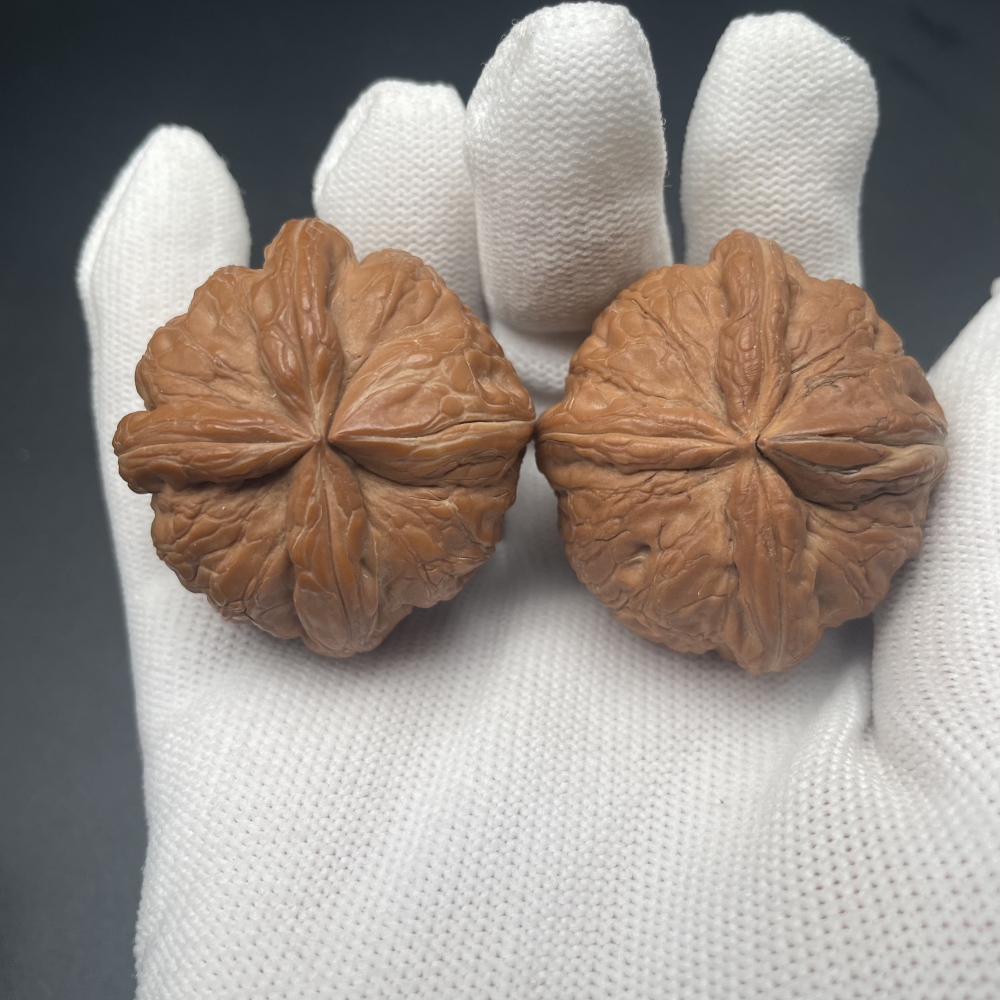 Pinggu Yuanbao Four-Ridges Wenwan Walnuts | Rare Natural Wild Collectibles | Hand Exercise & Stress Relief Ornament | Auspicious Oriental Elegance