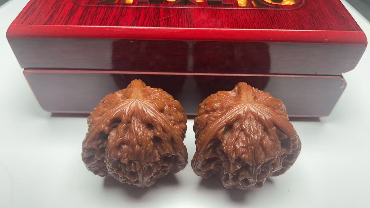 Premium Shizilou Style Palm Exercise Walnuts - High-Quality Fidget Toys for Stress Relief & Collecting