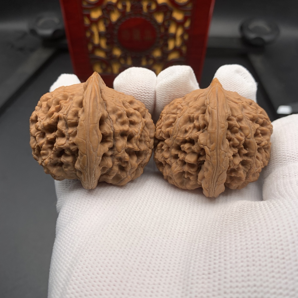 Water Texture Hand Walnut Wholesale | Bulk Stress Relief Hand Toy | 30-37mm Natural Hard Walnut Pair | Budget Collectible Bulk Stock