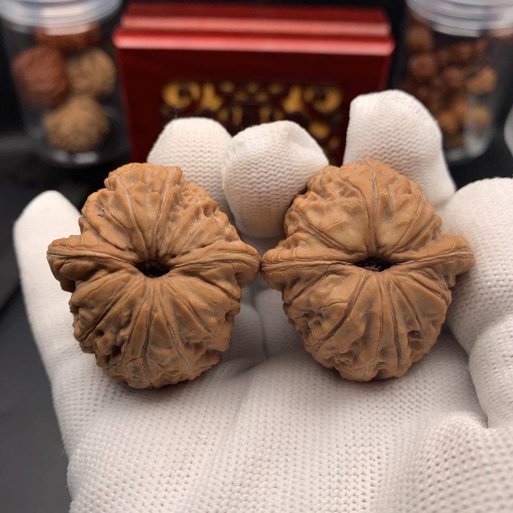 Premium Hand-Picked Zen Sensory Ingot - Natural Hand Therapist for Stress Relief & Mindful Meditation (Pinggu Ingot Edition)
