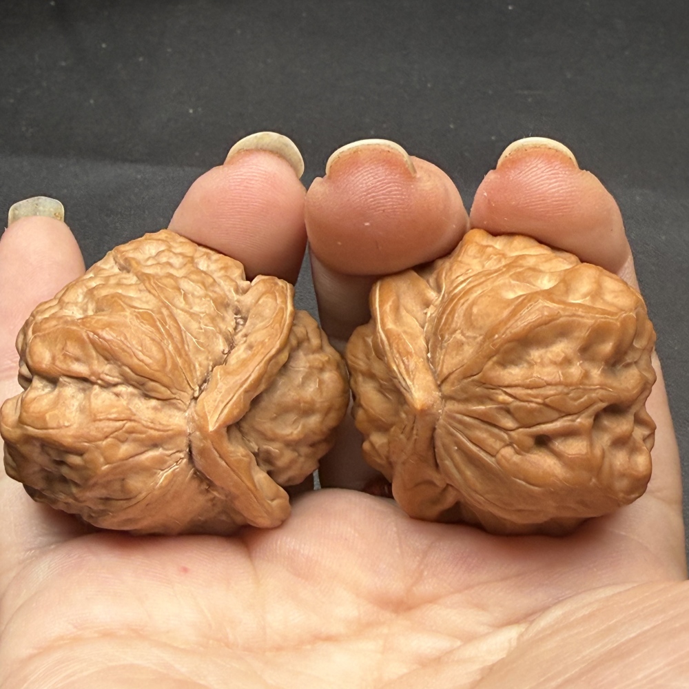 Natural Toad Head Special-shaped Walnut, Rabbit-like Look