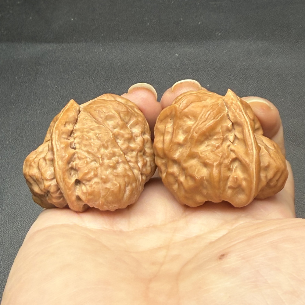 Natural Toad Head Special-shaped Walnut, Rabbit-like Look