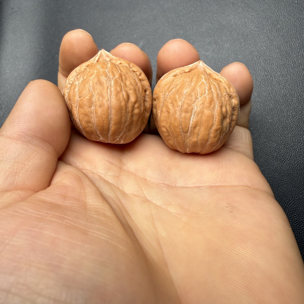 Mini Mantou Tri-edge Wenwan Walnut Pair, 30mm Natural Laishui Wild Walnut for Collection & Hand Massage