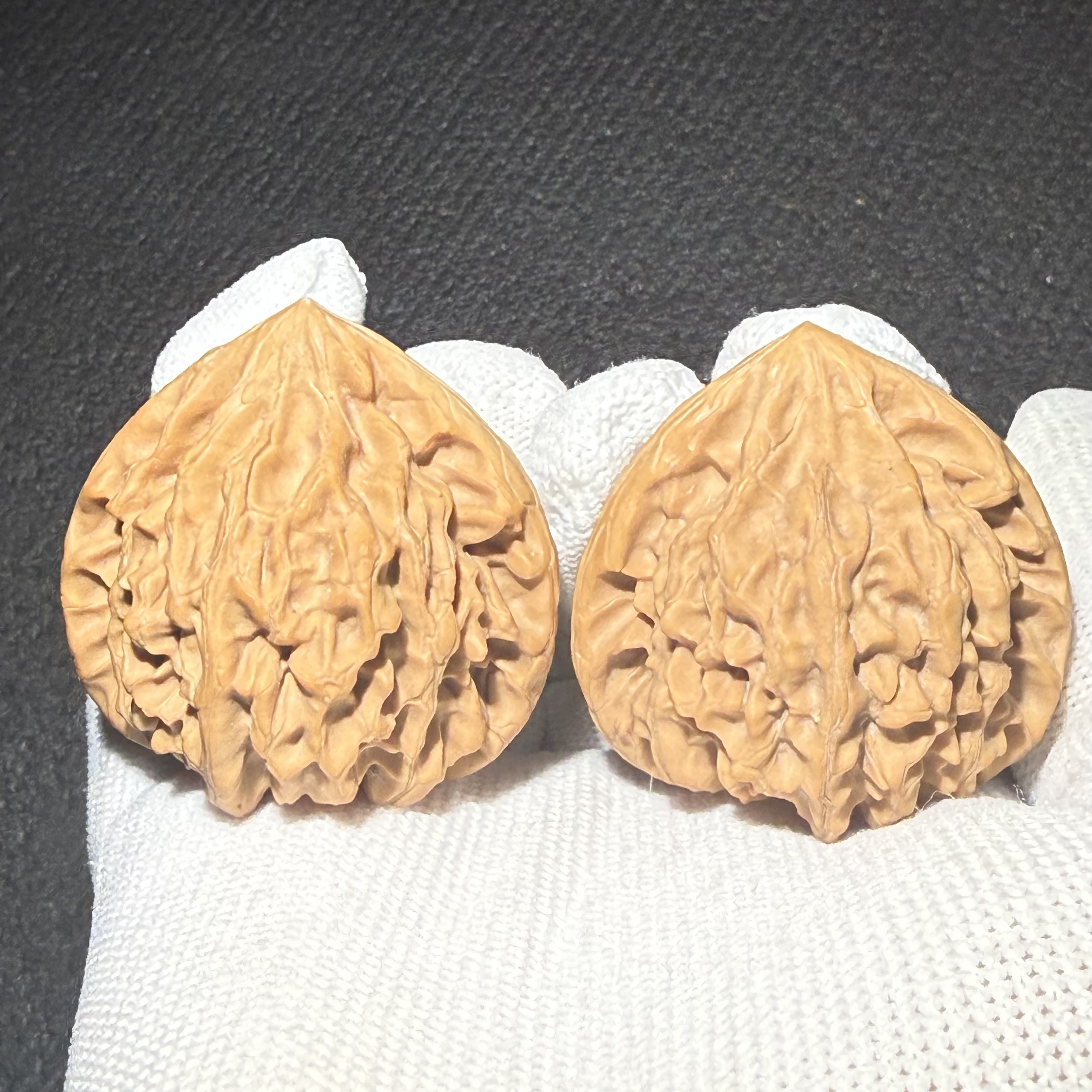 Longmenjian Wenwan Walnut Pair, Natural Hand Rolling Walnuts with Unique Cup-shaped Concave Bottom, Oriental Handicraft for Collection & Desk Decor