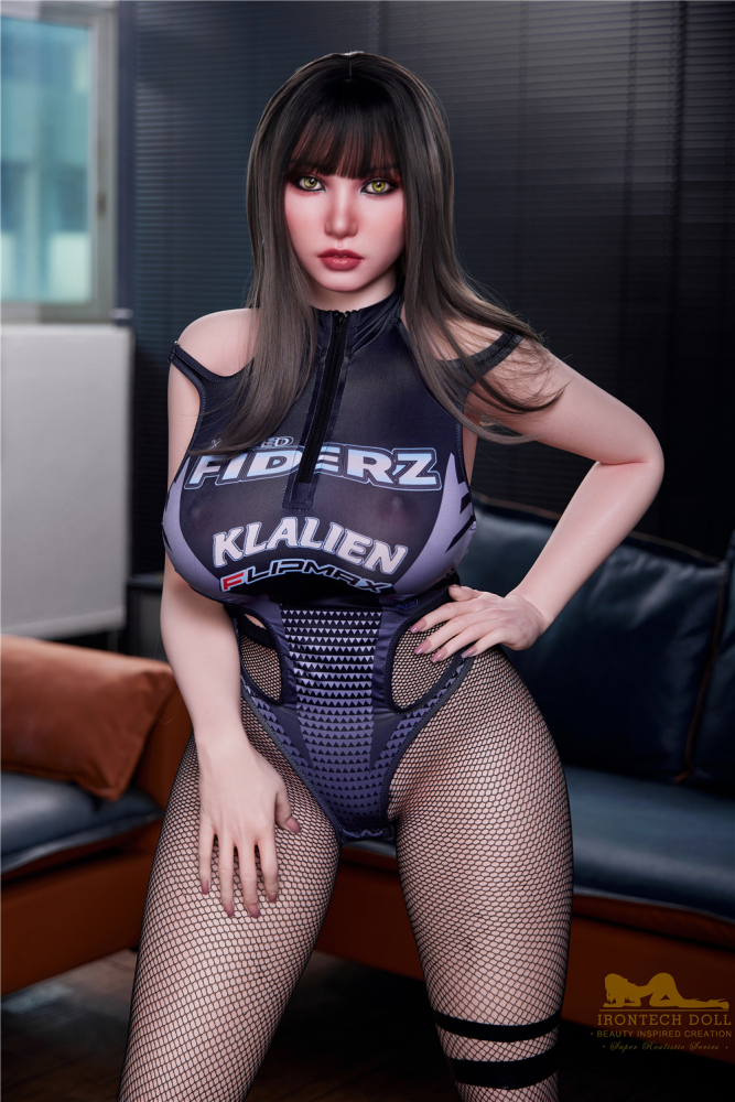 IRONTECH DOLL® 162CM (5.31') S20 Suki