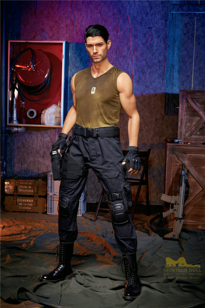 IRONTECH DOLL® 176CM  (5.77')  M5 Thomas Tanned