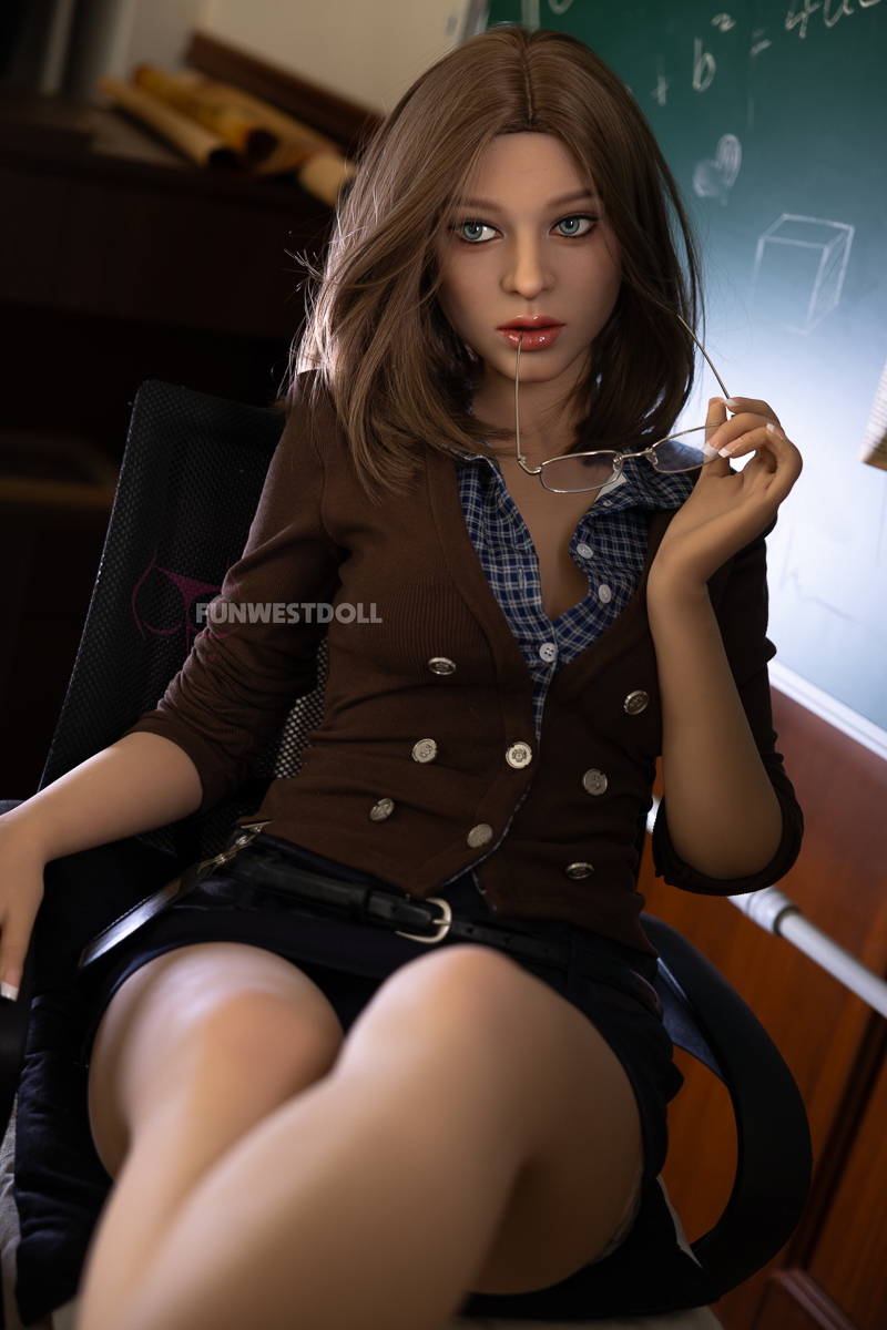 Funwest® 165cm (5.41') C cup TPE Sex Doll Sheila