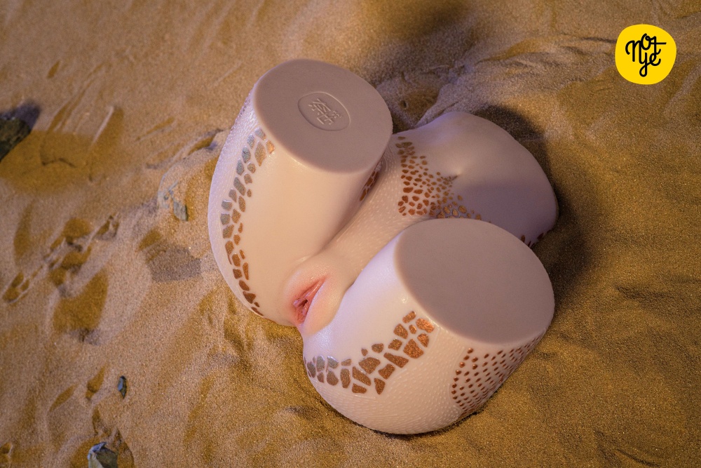 Not ye® Silicone Butt Sex Toy Male Masturbator S16 with Scale Pattern