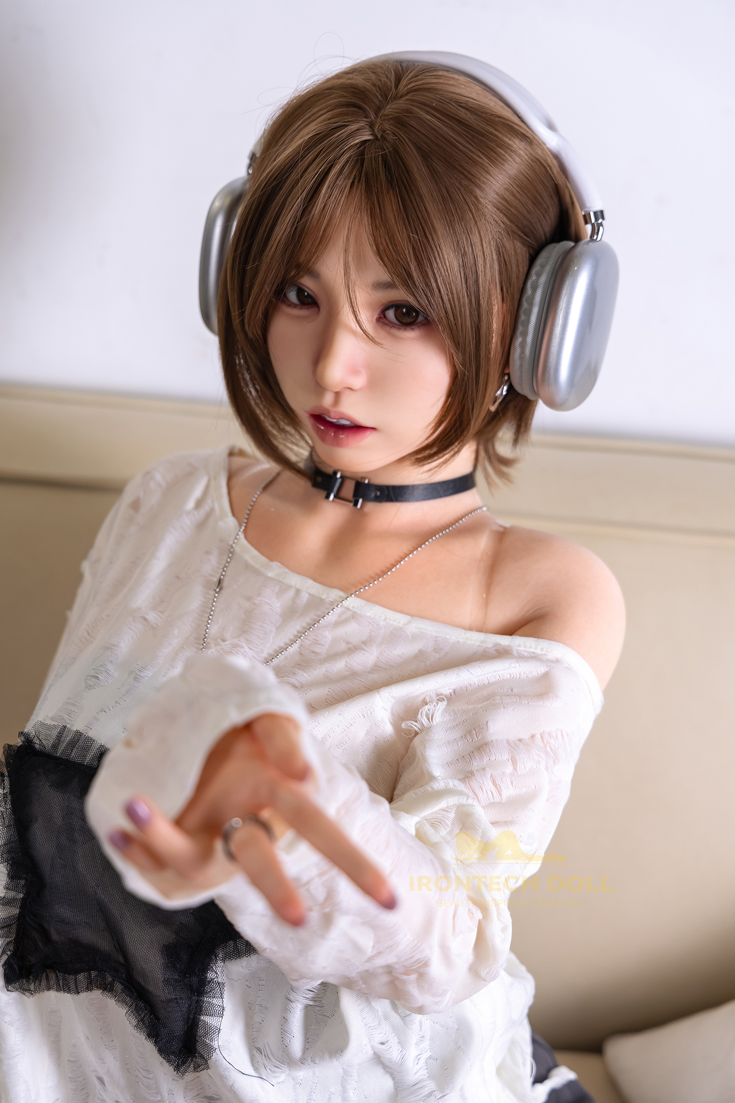 IRONTECH DOLL® 165CM (5.41')T S20 Glow Suki Silicone Sex Doll
