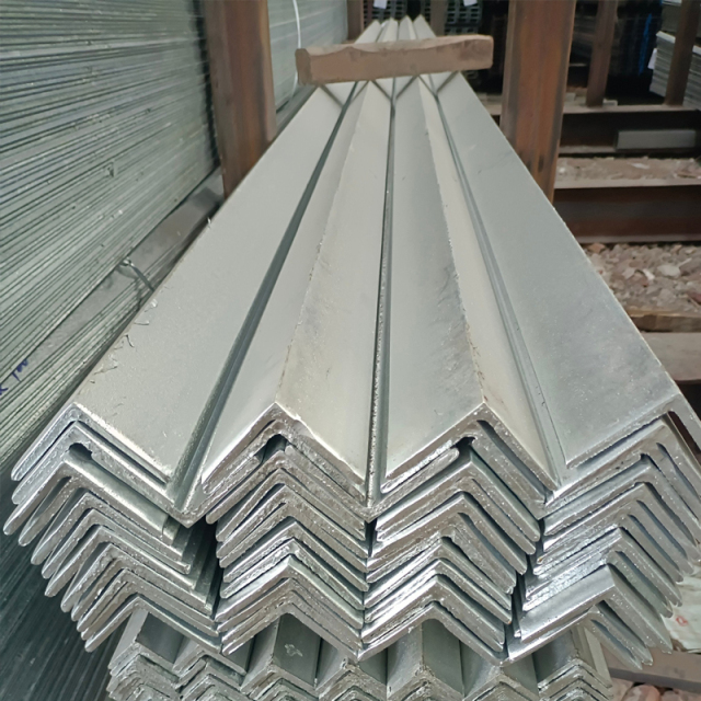Q235 2.5# Galvanized Angle Steel