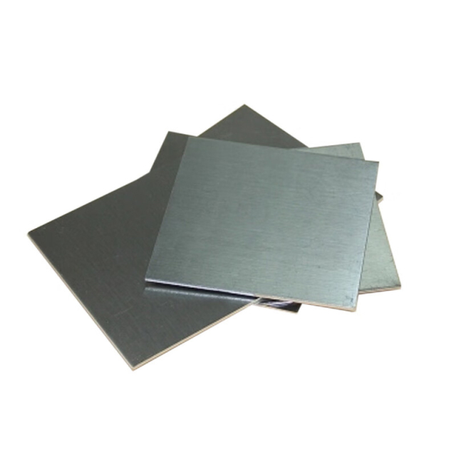 Stainless steel composite plate