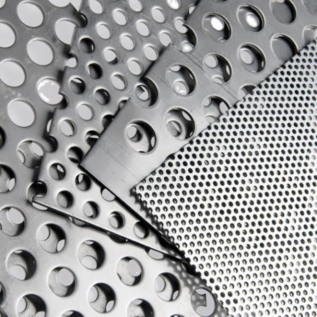 Stainless steel perforated plate