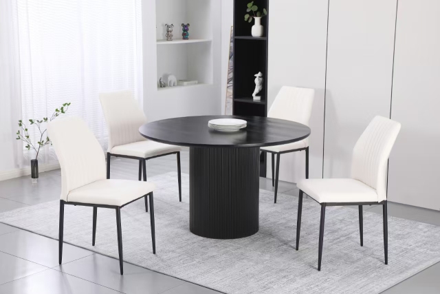Round table2