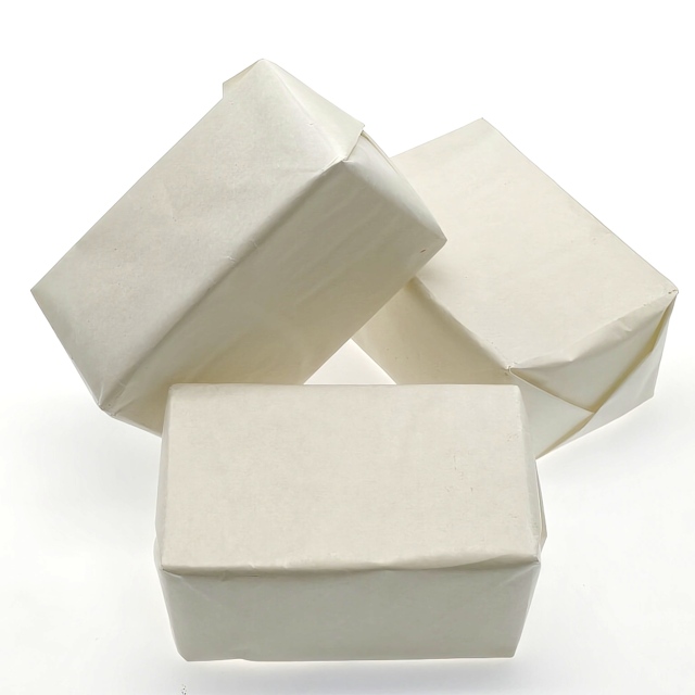Hot melt pressure-sensitive adhesive for bonding beverage bottle labels