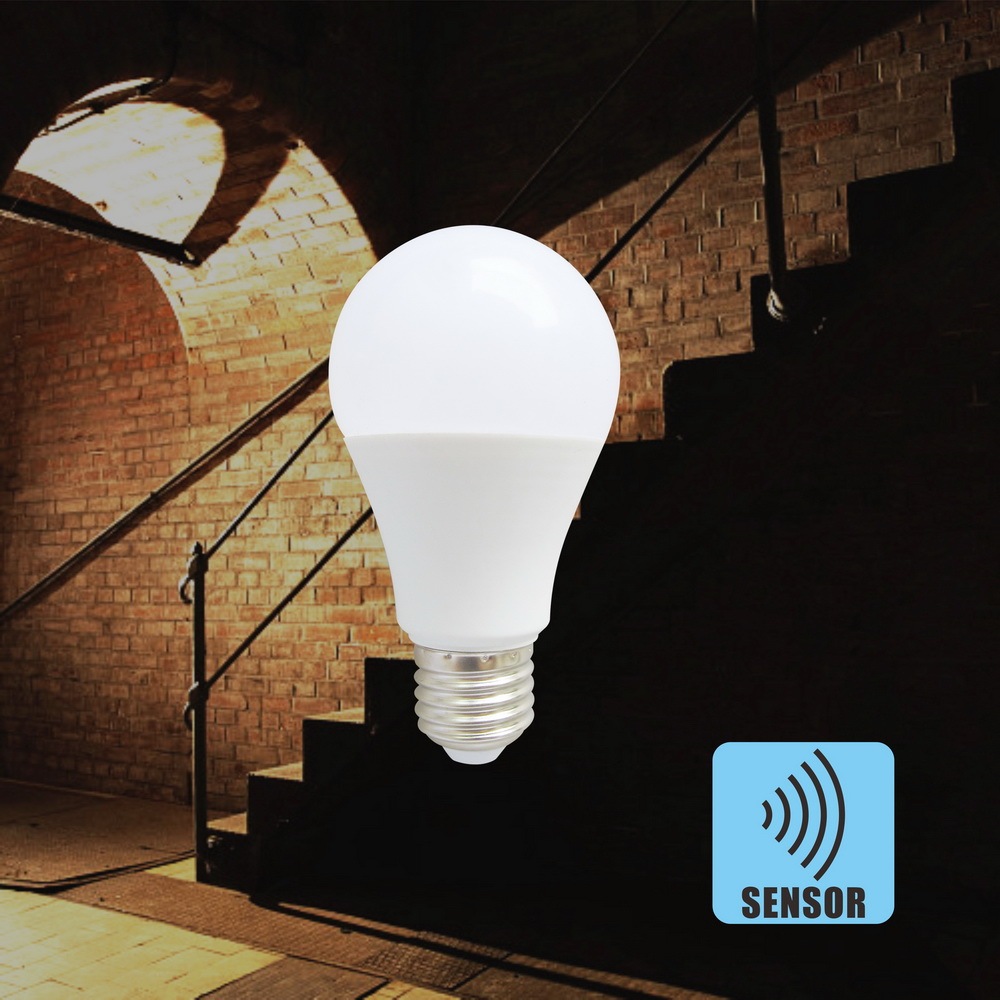 Sensor LED Light Bulb (microwave) A60(A19) 7 Watts AC100V-240V E26/E27