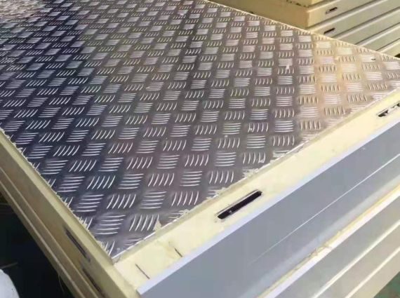 Walk-In Cooler / Freezer – DIY Installation