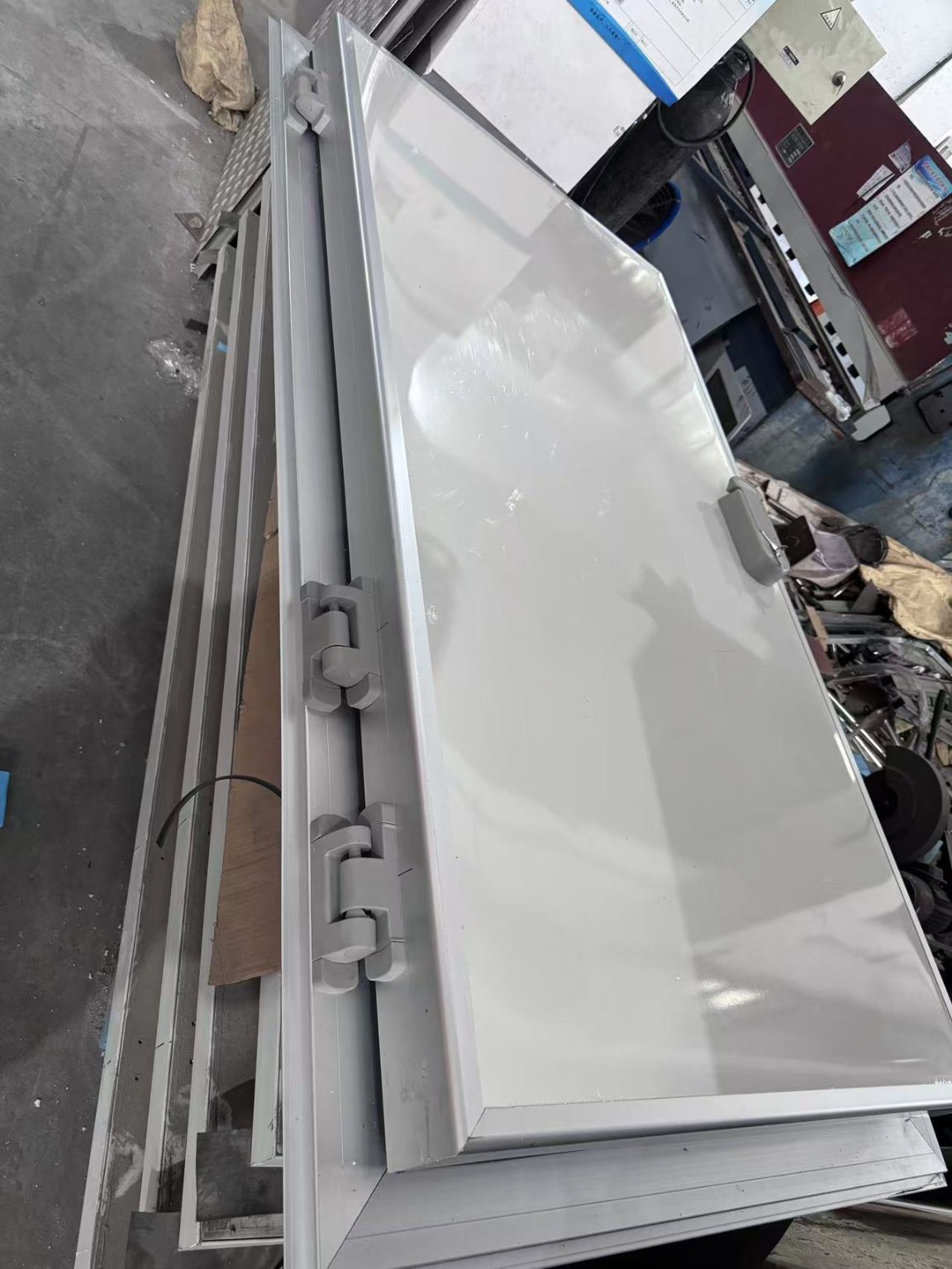 Cold Room Hinged Door 1000 × 2000 mm – Chiller & Freezer Applications