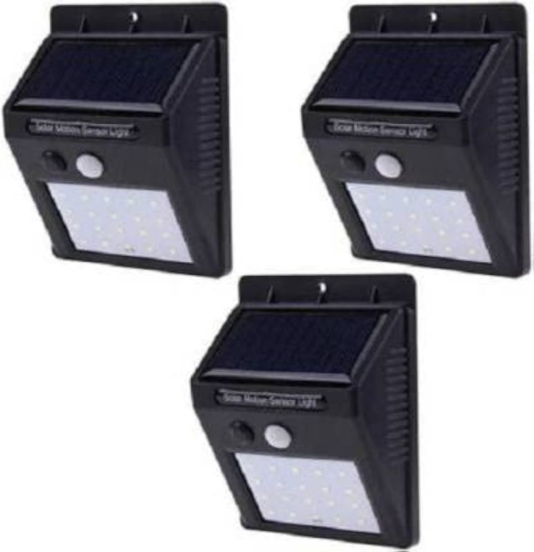 LUMINÁRIA SOLAR COM SENSOR DEPRESENÇA, 20 LEDS 3W IP44,ACOMPANHA 2 PARAFUSOS E 2BUCHAS