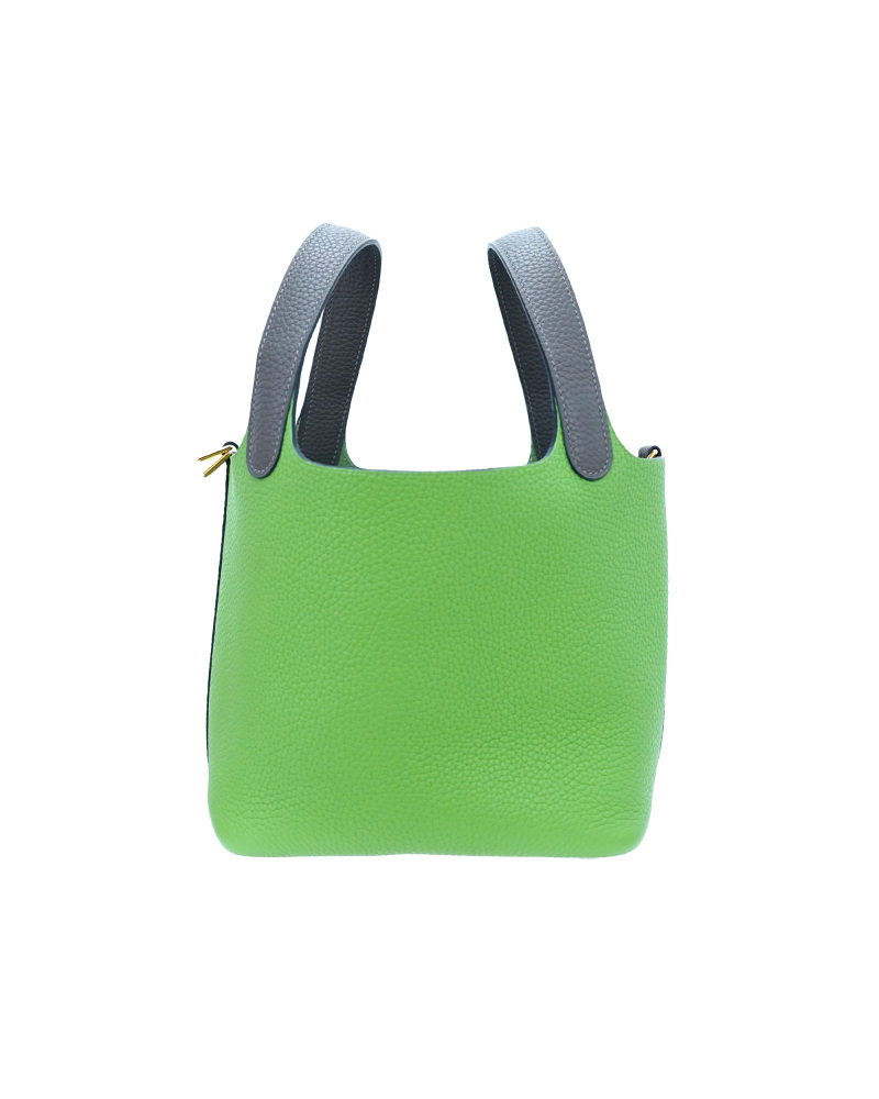 Handmade cowhide bucket bag in size 18