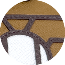 Ladies' hand-made handbags in size 25