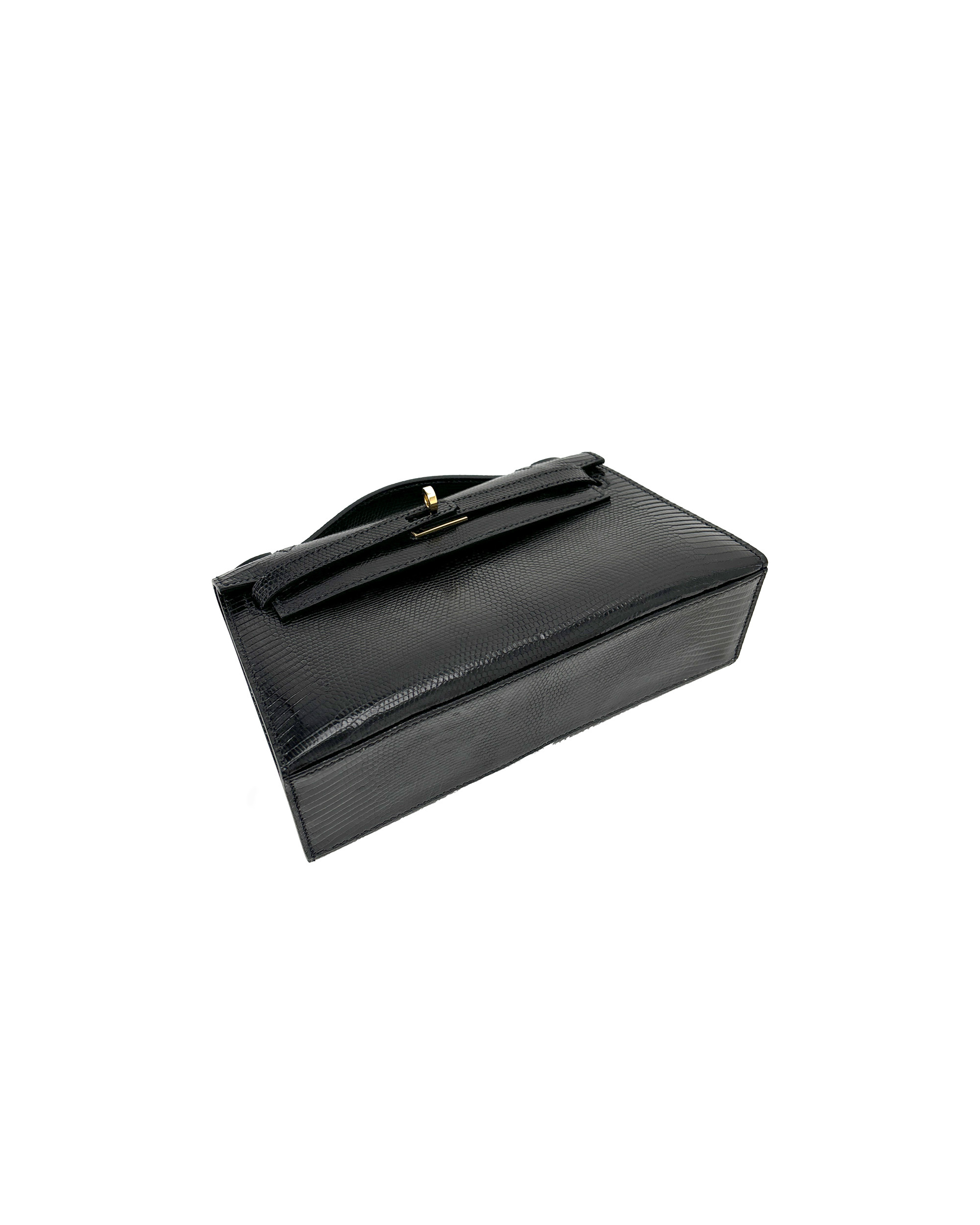 Handmade bag made of lizard leather
