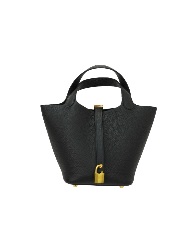 Handmade cowhide bucket bag in size 18cm