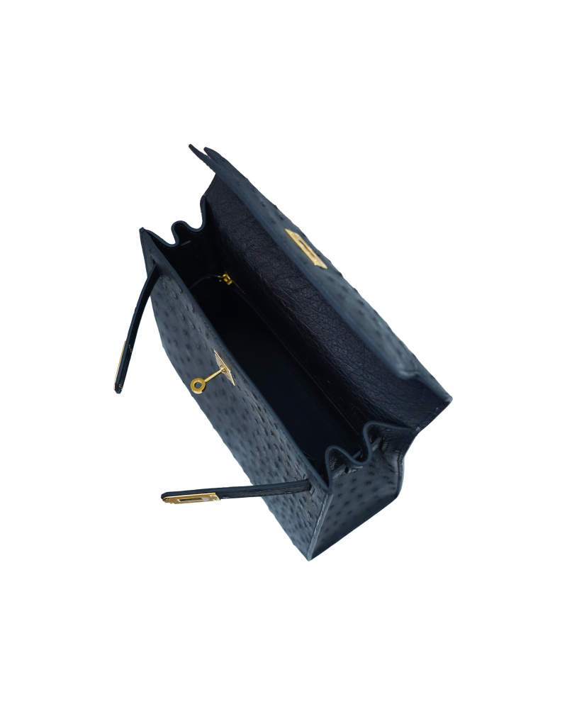 Ladies' handbags made of ostrich leather, size 25