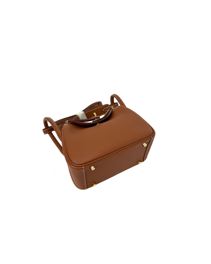 Single-shoulder crossbody bag, handmade with cowhide, size 19