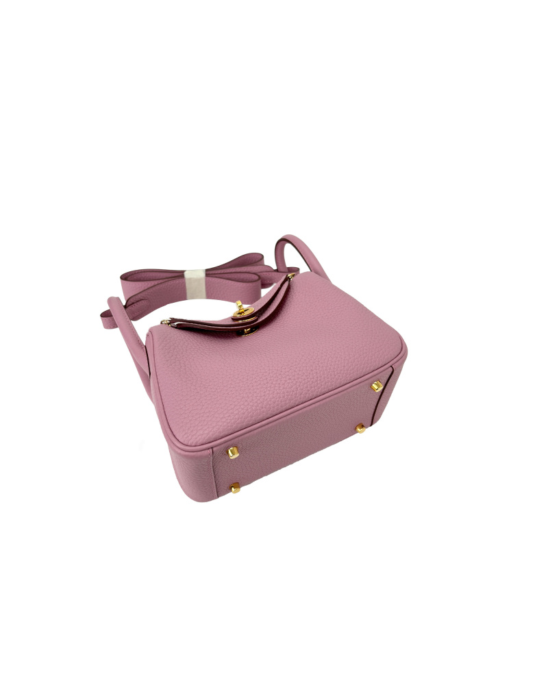 Single-shoulder crossbody bag, handmade with cowhide, size 19